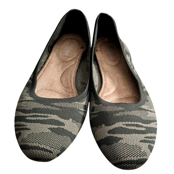 Old Navy Green Camo Print Ballet Flats Womens Size 8 Textured Canvas Slip-On Sho - Picture 7 of 9